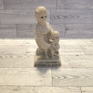 Statue Figurine "Love...Grandmas.." Vintage Russ Wallace Berrie R & W World